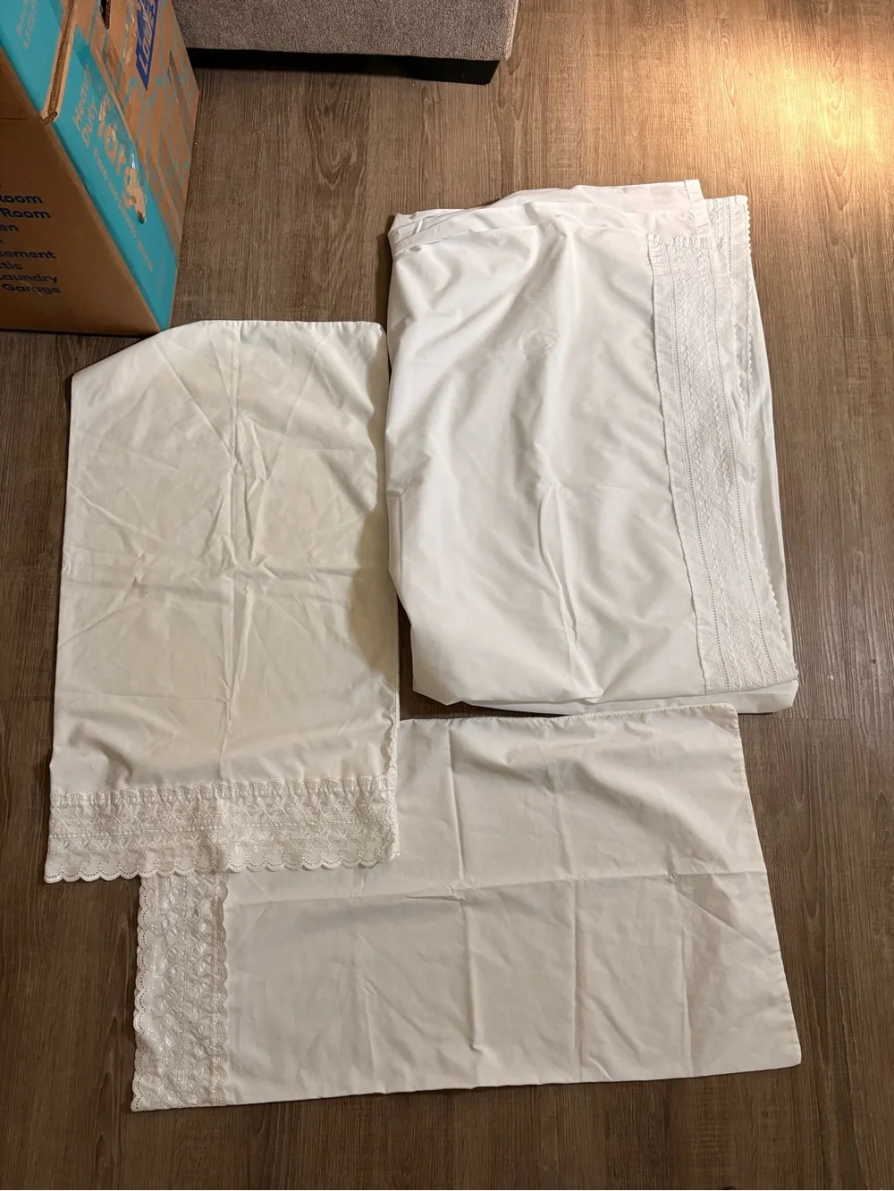 Vintage Fieldcrest Classic White Lace-Trim Bedding Set - 5 Piece
